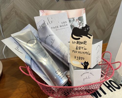 F823F0EC-95A9-42EB-B7A8-B9E328A4CD49